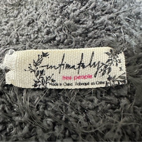 Intimately Free People Ribbed Fuzzy Duster/Robe SZ Medium Grey Bohemian EUC - Picture 2 of 9